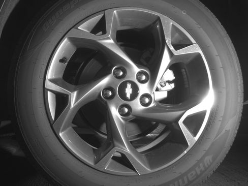 Used 2025 Chevrolet Trax LT FWD image 14
