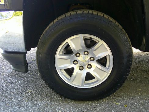 Used 2018 Chevrolet Silverado 1500 LT image 16