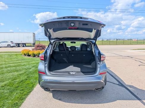 Used 2015 Nissan Murano Platinum w/ Platinum Technology Package AWD/4WD image 8