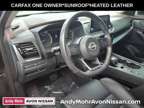 Used 2022 Nissan Rogue SV w/ SV Premium Package FWD image 18