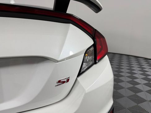 Used 2017 Honda Civic Si image 11