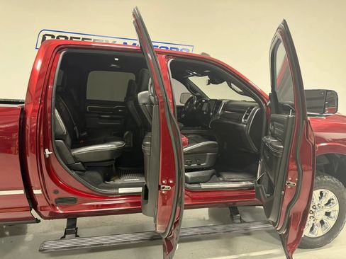 Used 2019 RAM 2500 Limited AWD/4WD image 11