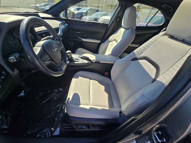 Used 2020 Lexus UX 250h w/ Premium Package AWD/4WD image 22