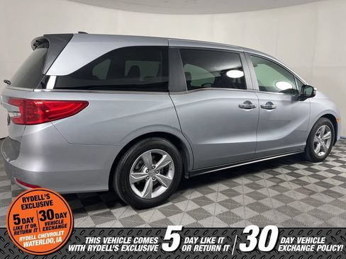 Used 2018 Honda Odyssey EX-L image 2