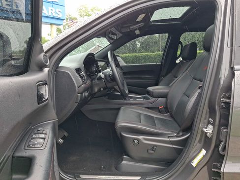 Used 2025 Dodge Durango GT AWD/4WD image 13