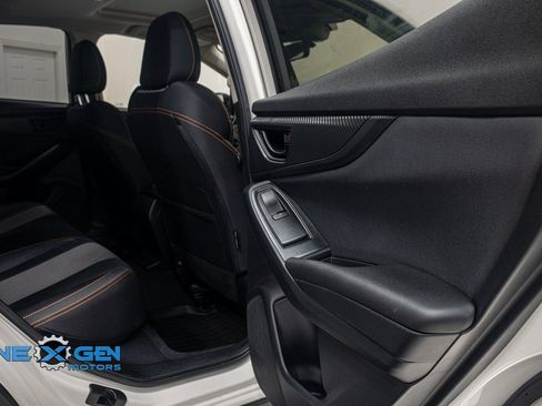 Used 2020 Subaru Crosstrek 2.0i Premium w/ Moonroof Package 2 image 33