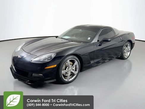 Used 2008 Chevrolet Corvette Coupe image 4