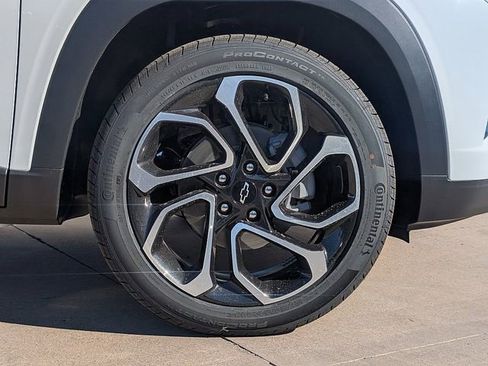 New 2026 Chevrolet Trax RS w/ Driver Confidence Package image 6