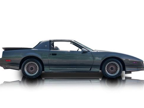 Used 1989 Pontiac Firebird Trans Am RWD image 2