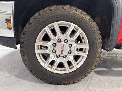 Used 2022 GMC Sierra 2500 SLE w/ SLE Convenience Package AWD/4WD image 44