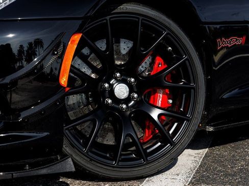 Used 2017 Dodge Viper GTC w/ ACR Package image 17