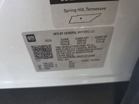 Certified 2024 Cadillac Lyriq Luxury w/ LPO, Floor Liner Package AWD/4WD image 38
