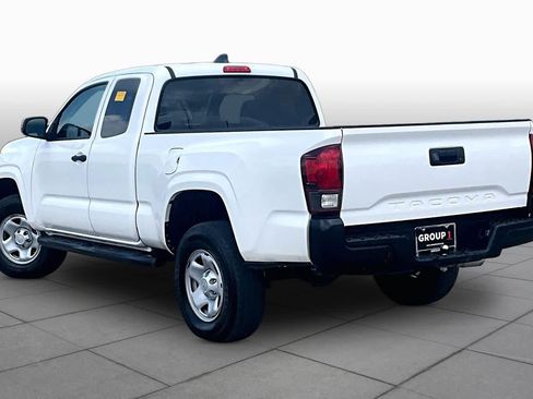 Used 2022 Toyota Tacoma SR RWD image 11