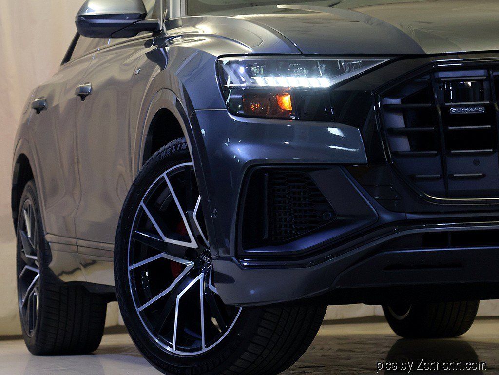 Used 2019 Audi Q8 Prestige AWD/4WD image 4