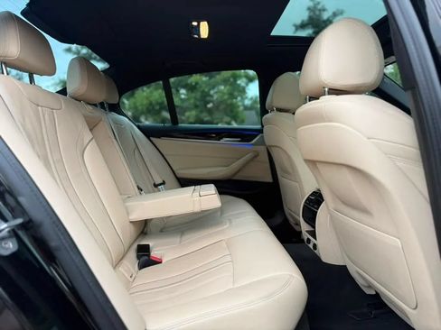Used 2019 BMW 530i xDrive AWD/4WD image 19
