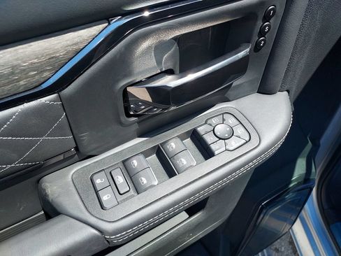 New 2026 RAM 3500 Limited AWD/4WD image 19