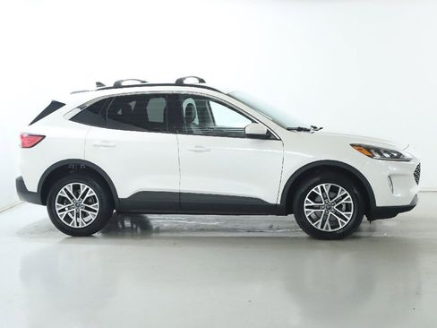 Used 2022 Ford Escape SEL image 11