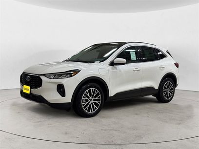 New 2025 Ford Escape SE