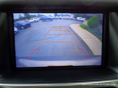 Used 2017 Chevrolet Tahoe LT AWD/4WD image 16