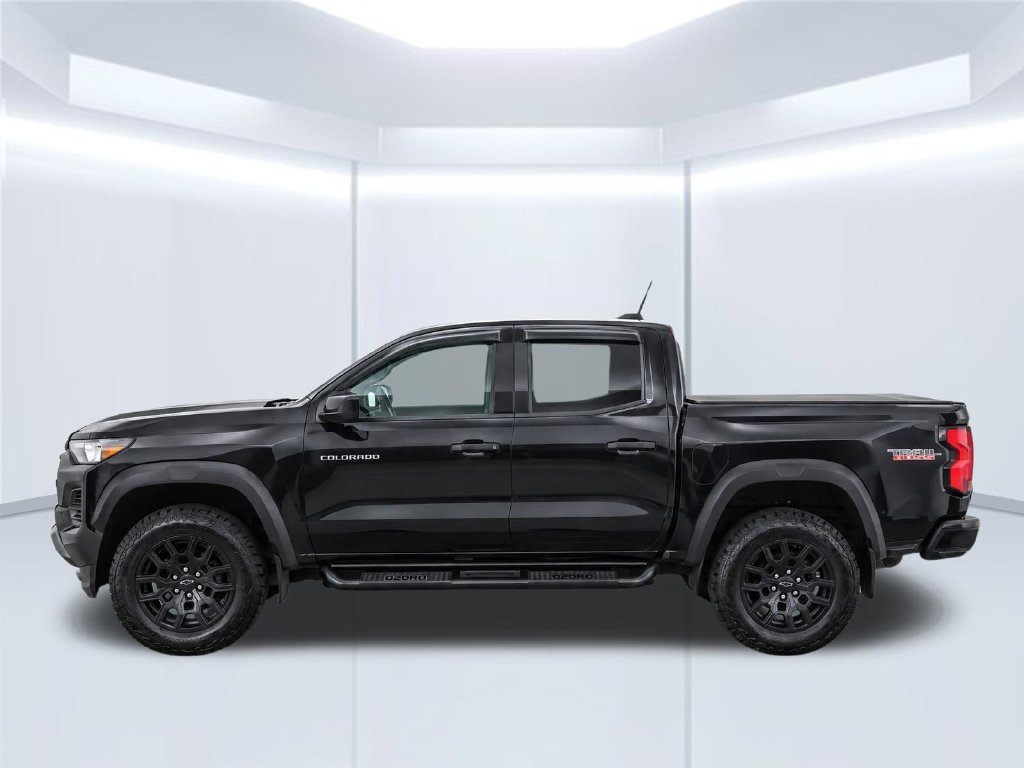 Used 2026 Chevrolet Colorado Trail Boss AWD/4WD image 10