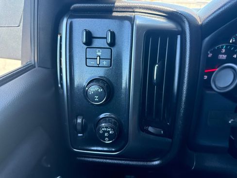 Used 2019 Chevrolet Silverado 1500 LT w/ All Star Edition AWD/4WD image 31