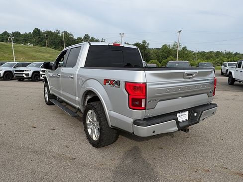 Used 2018 Ford F150 Platinum w/ Equipment Group 701A Luxury AWD/4WD image 3