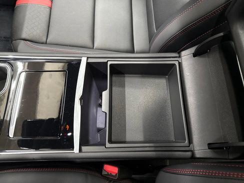 New 2026 Chevrolet Traverse RS image 32