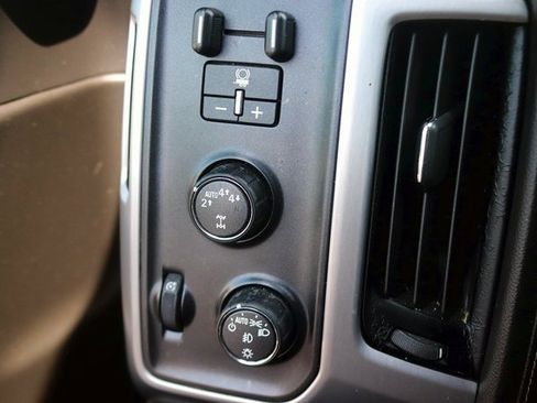 Used 2018 GMC Sierra 1500 SLT image 23