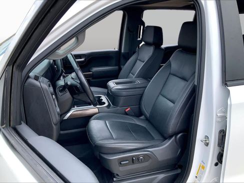 Used 2021 Chevrolet Silverado 1500 LT Trail Boss w/ Convenience Package II AWD/4WD image 8