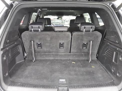 Used 2025 Buick Enclave Preferred image 10