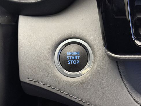 Used 2021 Toyota Highlander Platinum image 23