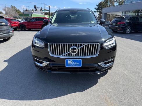 Used 2023 Volvo XC90 B6 Plus image 3