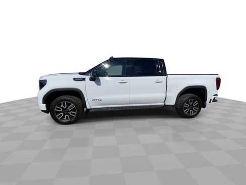Used 2024 GMC Sierra 1500 AT4 w/ Technology Package AWD/4WD image 7