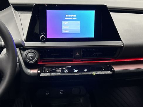 Used 2024 Toyota Prius Prime FWD image 28