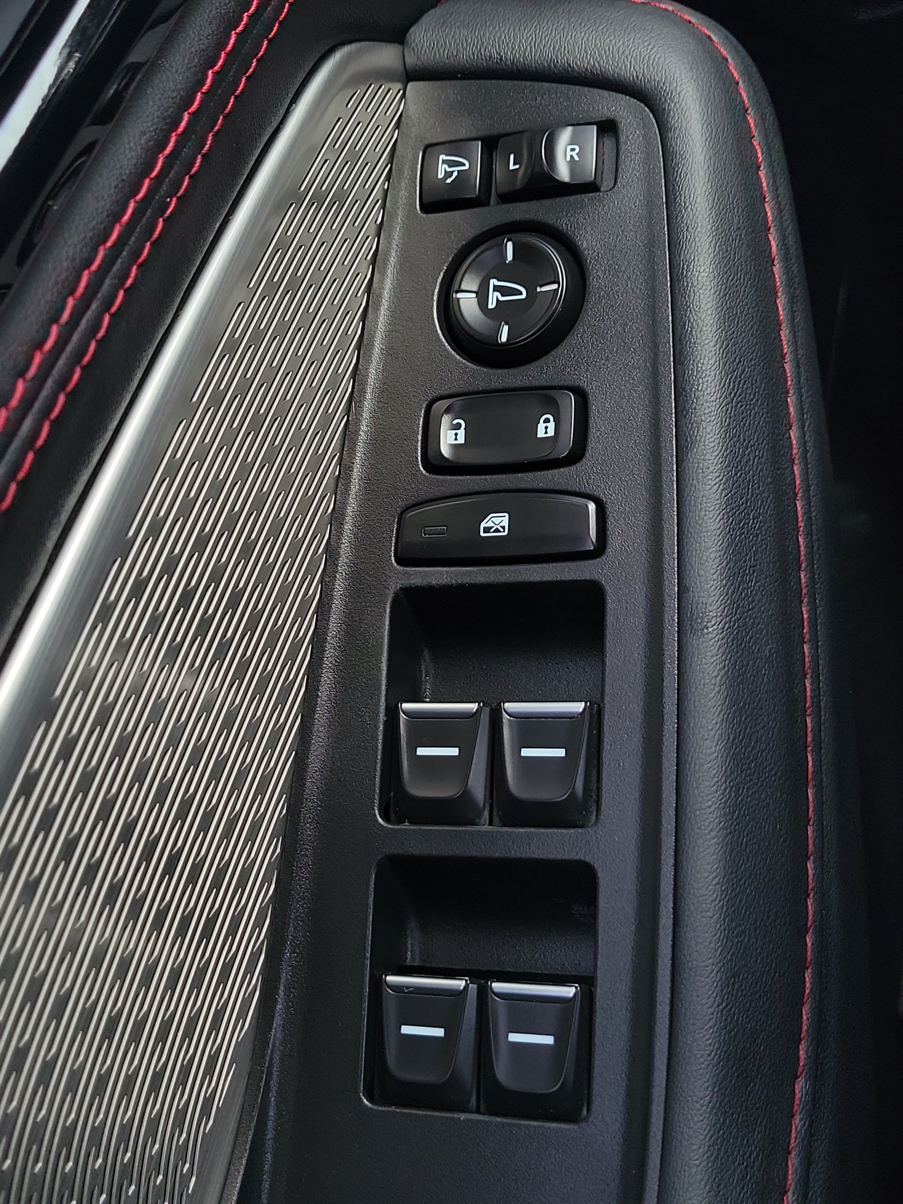 Used 2022 Acura MDX A-Spec AWD/4WD image 25