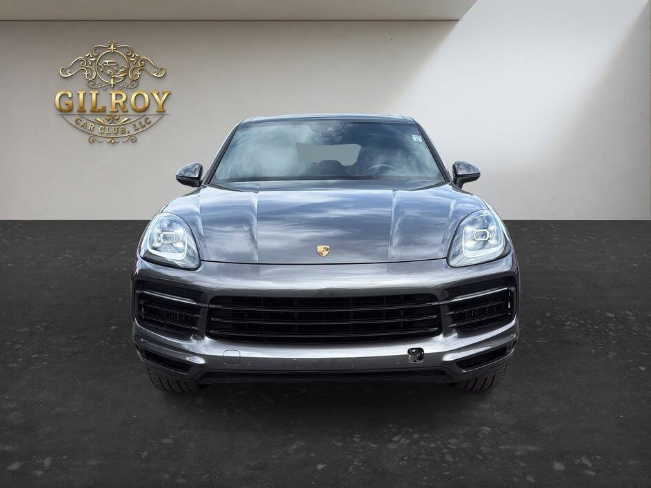Used 2020 Porsche Cayenne w/ Premium Package AWD/4WD image 2