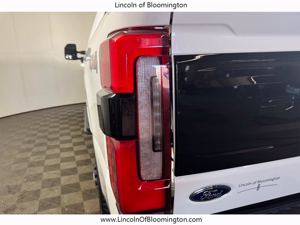Used 2026 Ford F250 Platinum AWD/4WD image 32