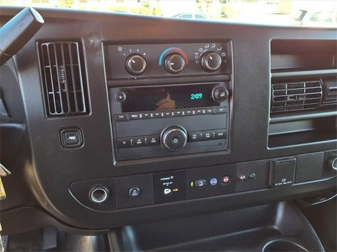 Used 2023 Chevrolet Express 2500 w/ Driver Convenience Package image 21