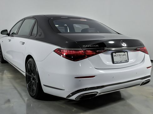 Used 2024 Mercedes-Benz Maybach S 680 4MATIC image 10