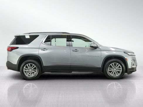 Used 2023 Chevrolet Traverse LT AWD/4WD image 6
