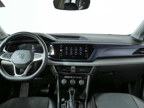 Used 2023 Volkswagen Taos SE FWD image 19