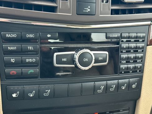Used 2013 Mercedes-Benz E 350 E 350 image 17