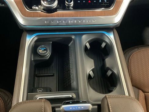 New 2025 Ford Expedition King Ranch image 22