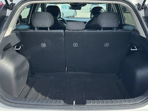 Used 2026 Kia Niro LX FWD image 31