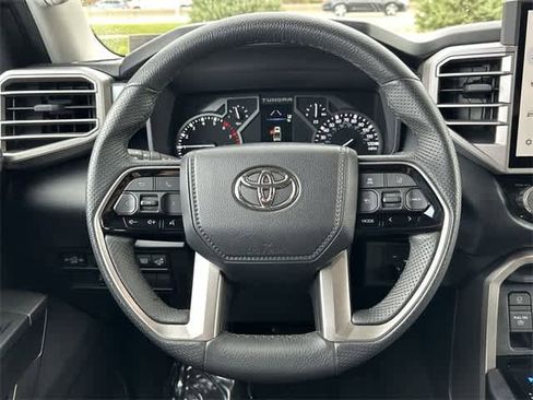 Used 2022 Toyota Tundra SR5 image 7