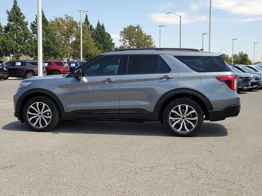 Used 2022 Ford Explorer ST AWD/4WD image 7