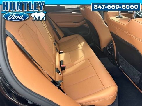 Used 2023 BMW X4 xDrive30i image 10