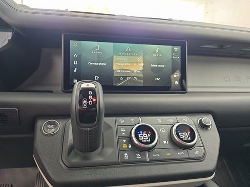 Certified 2024 Land Rover Defender 110 X-Dynamic SE image 21