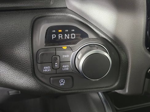 New 2026 RAM 1500 Express AWD/4WD image 34
