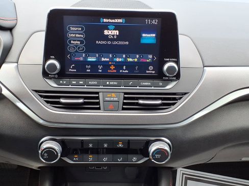 Certified 2023 Nissan Altima 2.5 SR image 25